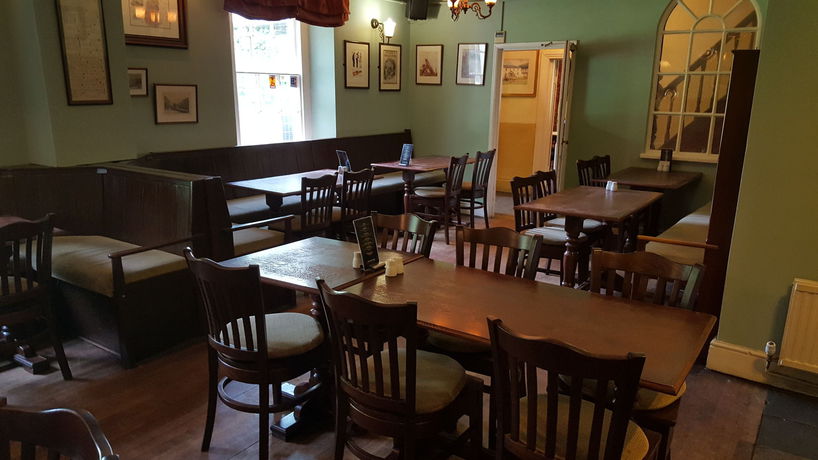 Imagen de los interiores del Hotel Nant Ddu Lodge. Foto 14