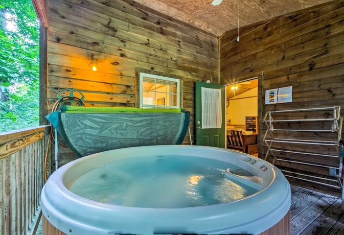 Imagen de la habitación del Hotel Nantahala Cabins. Foto 8
