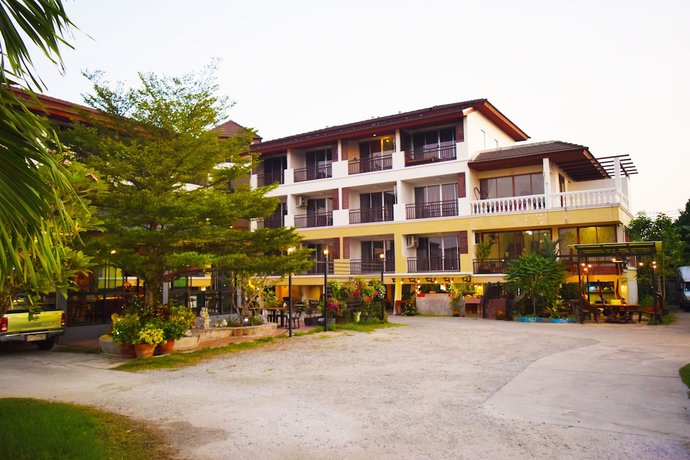 Imagen general del Hotel Nantharom and Restaurant. Foto 1