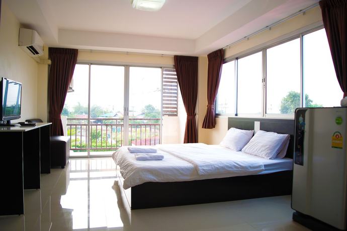 Imagen de la habitación del Hotel Nantharom and Restaurant. Foto 12