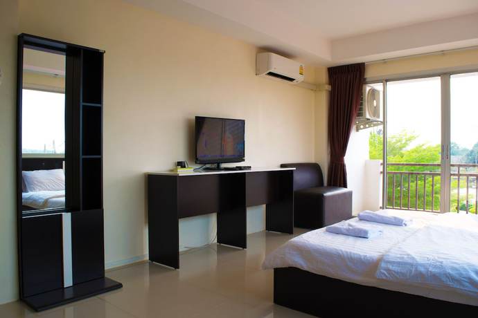 Imagen de la habitación del Hotel Nantharom and Restaurant. Foto 20