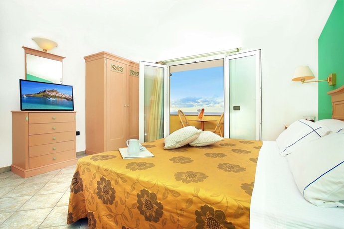 Imagen de la habitación del Hotel Nantis. Foto 6