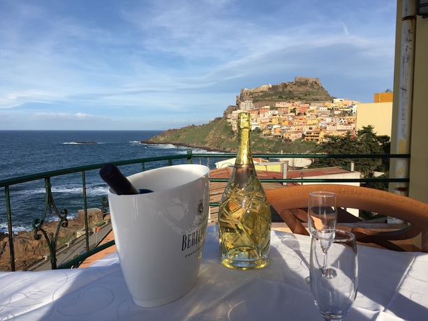 Imagen general del Hotel Nantis. Foto 2