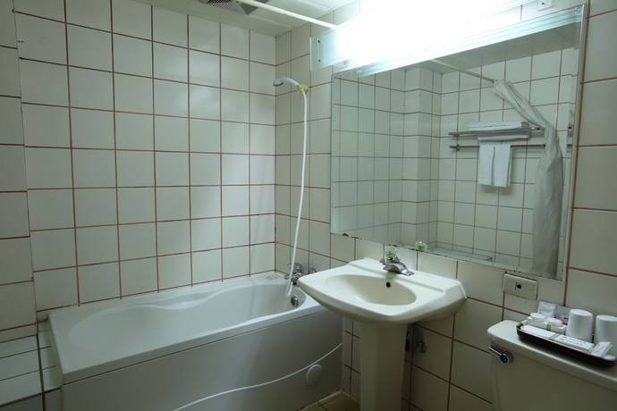 Imagen de la habitación del Hotel Nantou. Foto 7