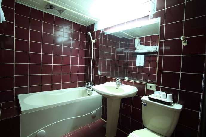 Imagen de la habitación del Hotel Nantou. Foto 15