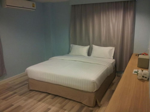 Imagen de la habitación del Hotel Nantra Cozy. Foto 14