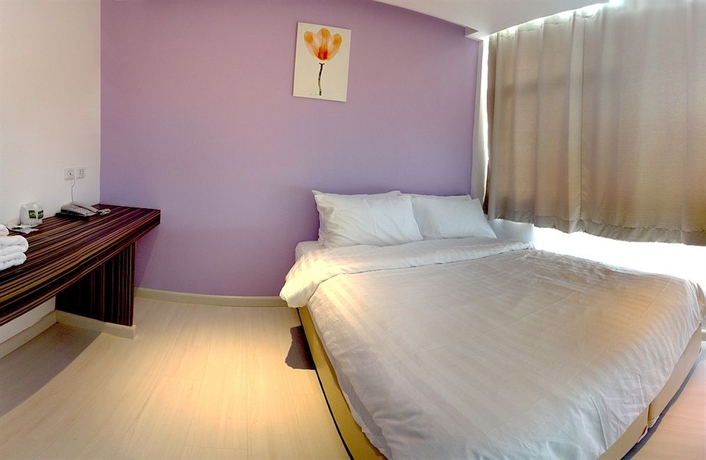 Imagen de la habitación del Hotel Nantra Ekamai. Foto 4