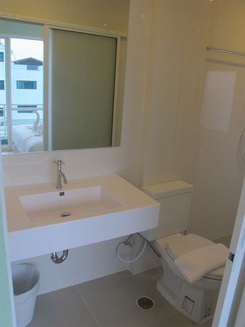 Imagen de la habitación del Hotel Nantra Huahin. Foto 9