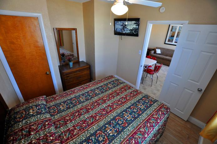 Imagen de la habitación del Hotel Nantucket Inn and Suites. Foto 13