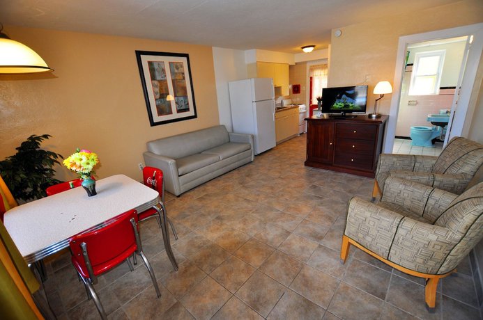 Imagen de la habitación del Hotel Nantucket Inn and Suites. Foto 14