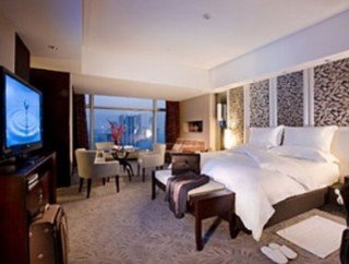 Imagen de la piscina del Hotel Nanyuan Universe Deluxe. Foto 11