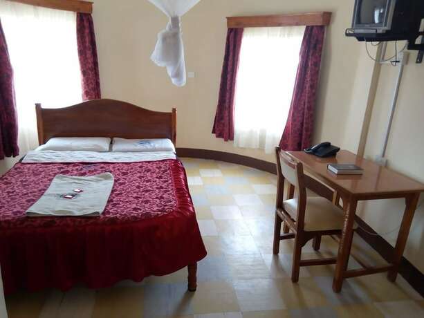 Imagen de la habitación del Hotel Nanyuki Simba Lodge. Foto 15