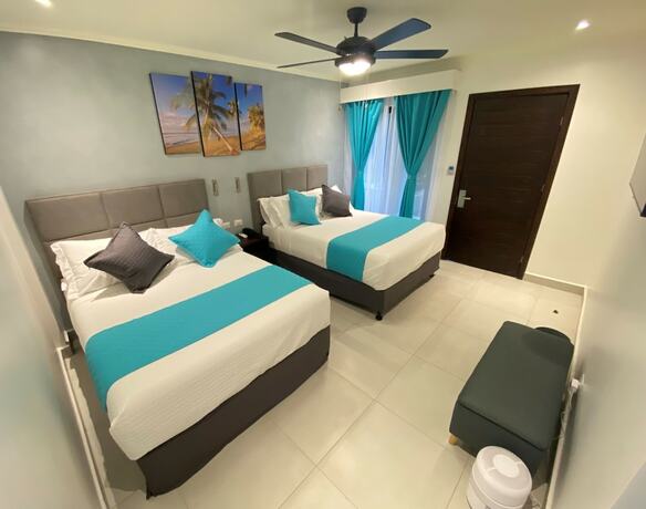 Imagen de la habitación del Hotel Naoz. Foto 17