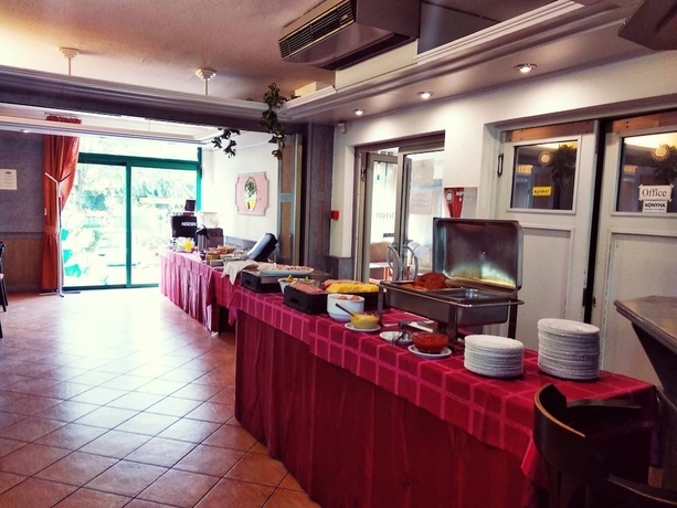 Imagen del bar/restaurante del Hotel Nap, Budapest. Foto 3