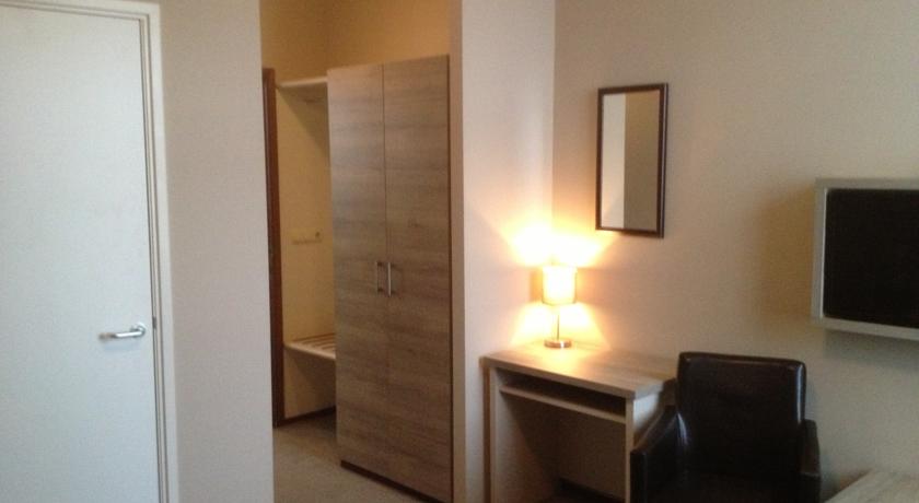 Imagen de la habitación del Hotel Nap Bv. Foto 5