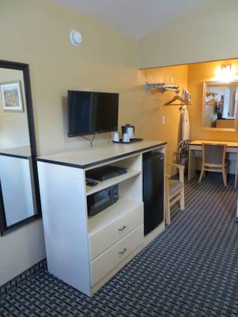 Imagen de la habitación del Hotel Napa Discovery Inn. Foto 5