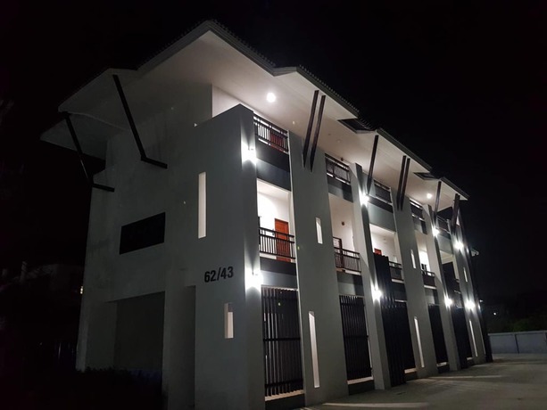 Imagen de los exteriores del Hotel Napa Garden. Foto 11