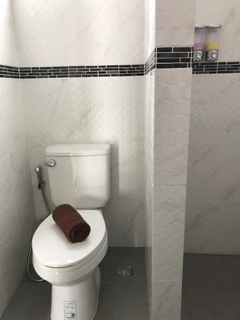 Imagen de los interiores del Hotel Napa Garden. Foto 16