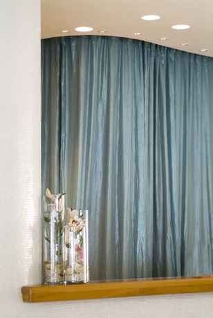 Imagen de los interiores del Hotel Napa Mermaid and Suites. Foto 13