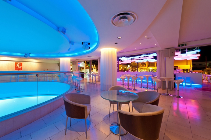 Imagen de los interiores del Hotel Napa Plaza - Adults Only. Foto 13