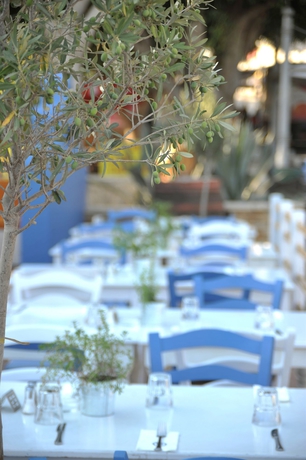 Imagen del bar/restaurante del Hotel Napa Plaza - Adults Only. Foto 3