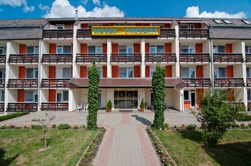 Imagen general del Hotel Napfeny Hotel. Foto 16
