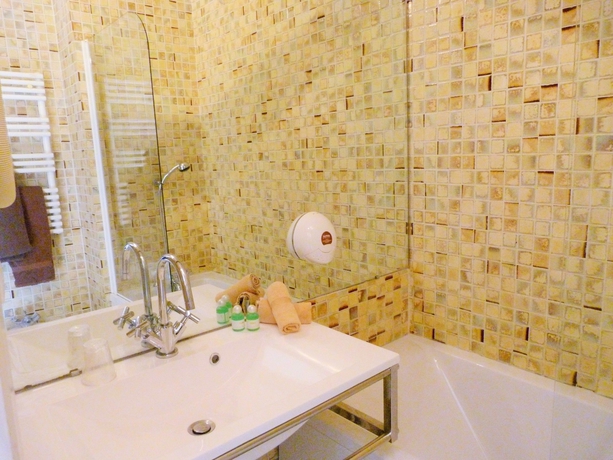 Imagen de la habitación del Hotel Napoléon, La Turbie. Foto 5