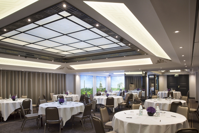 Imagen de los interiores del Hotel Napoleon, Arco del Triunfo-El&iacute;seo. Foto 15