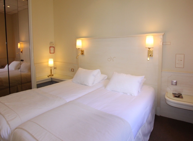 Imagen de la habitación del Hotel Napoleon, Ayacio. Foto 9