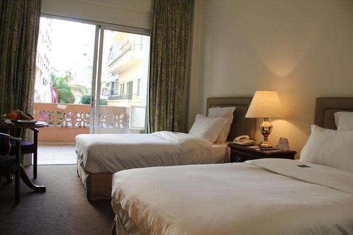 Imagen de la habitación del Hotel Napoleon, Beirut. Foto 11