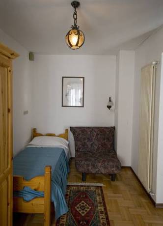 Imagen de la habitación del Hotel Napoleon, Champeriou. Foto 10