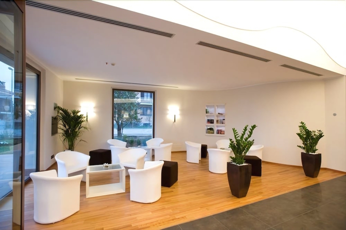 Imagen de los interiores del Hotel Napoleon, Cherasco. Foto 15