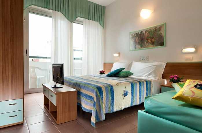 Imagen de la habitación del Hotel Napoleon, Gabicce Mare. Foto 3