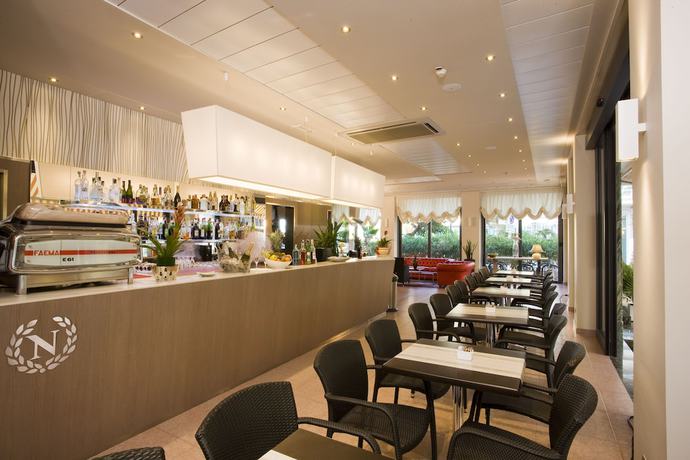 Imagen de la habitación del Hotel Napoleon, Gabicce Mare. Foto 4