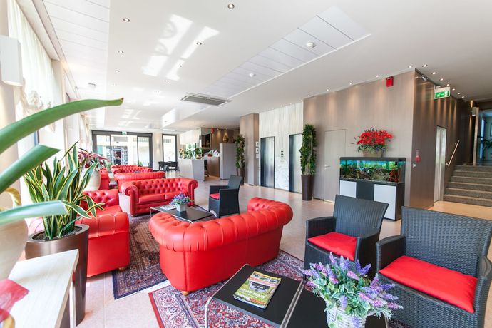 Imagen de los interiores del Hotel Napoleon, Gabicce Mare. Foto 17
