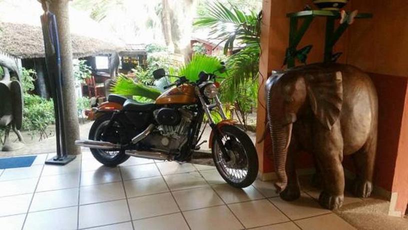 Imagen de los interiores del Hotel Napoleon Lagune. Foto 5