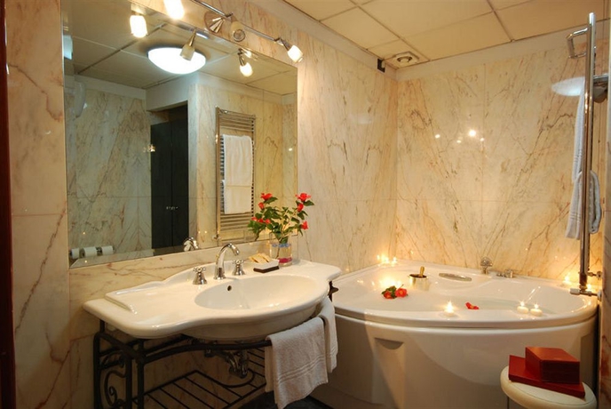 Imagen de la habitación del Hotel Napoleon, Lucca. Foto 4