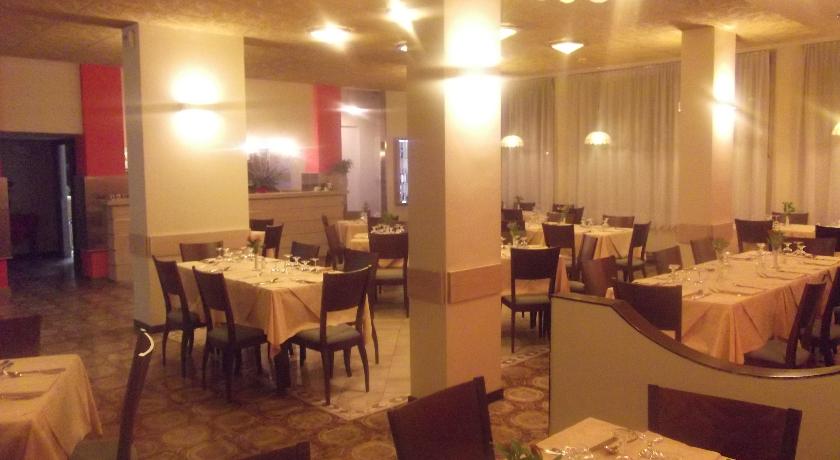 Imagen general del Hotel Napoleon, Pontremoli. Foto 3