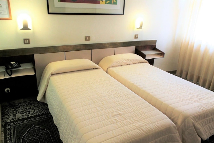 Imagen de la habitación del Hotel Napoleon, Rimini. Foto 10