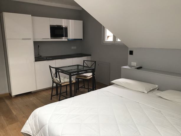 Imagen de la habitación del Hotel Napoleon, Tur&iacute;n. Foto 5