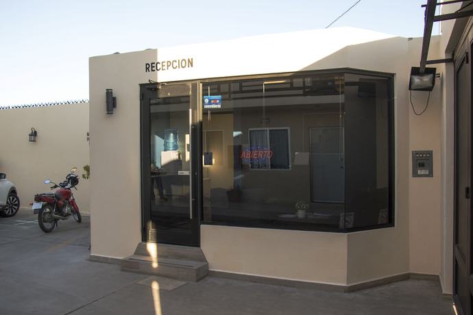 Imagen de los interiores del Hotel Napoles, Ciudad Obreg&oacute;n. Foto 15