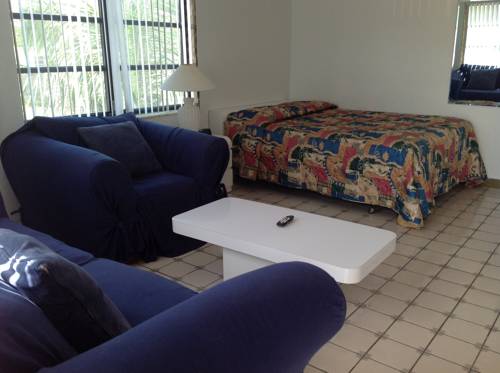 Imagen de la habitación del Hotel Napoli Belmar Resort. Foto 9