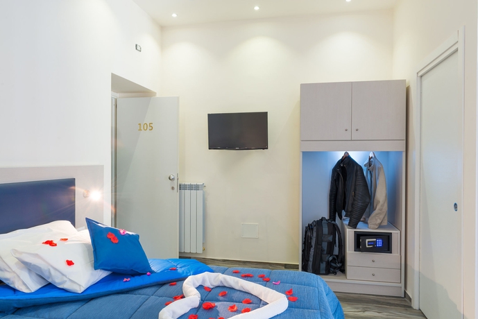 Imagen de la habitación del Hotel Napoli's Gold. Foto 14