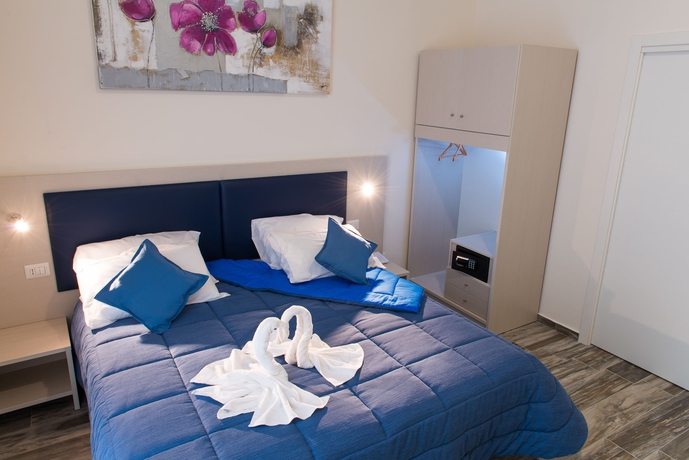 Imagen de la habitación del Hotel Napoli's Gold. Foto 15