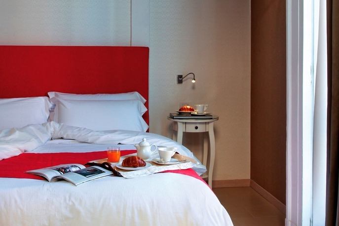 Imagen de la habitación del Hotel Napolit'amo Principe. Foto 15