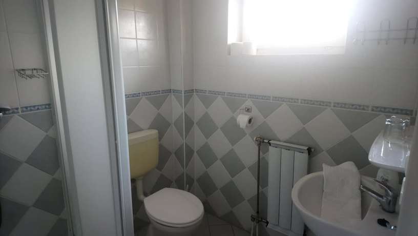 Imagen de la habitación del Hotel Napsugár és Gulyás Kunyhó Étterem. Foto 8