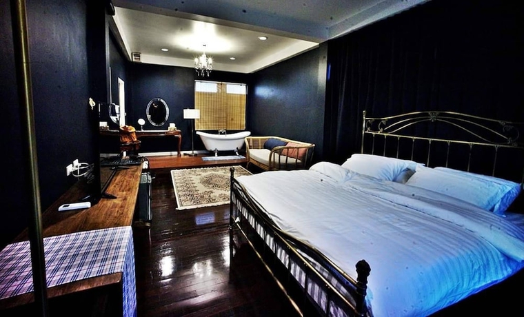 Imagen de la habitación del Hotel Naptel Chang Moi. Foto 16