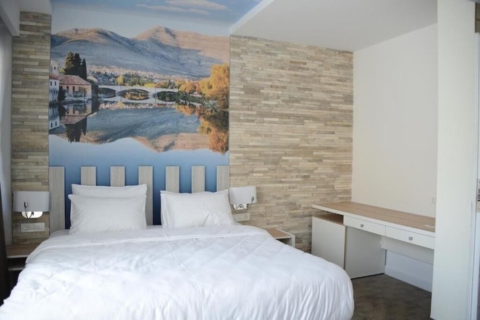 Imagen de la habitación del Hotel Nar. Foto 9