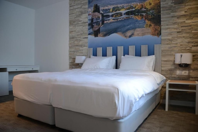 Imagen de la habitación del Hotel Nar. Foto 12