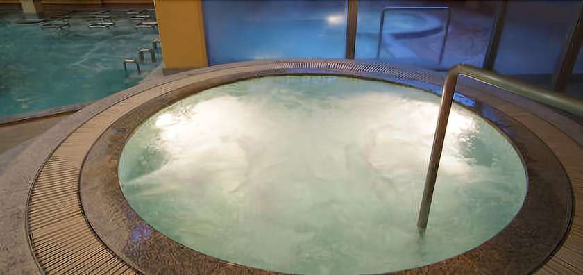 Imagen de la piscina del Hotel Nara Kenko Land Plaza. Foto 8